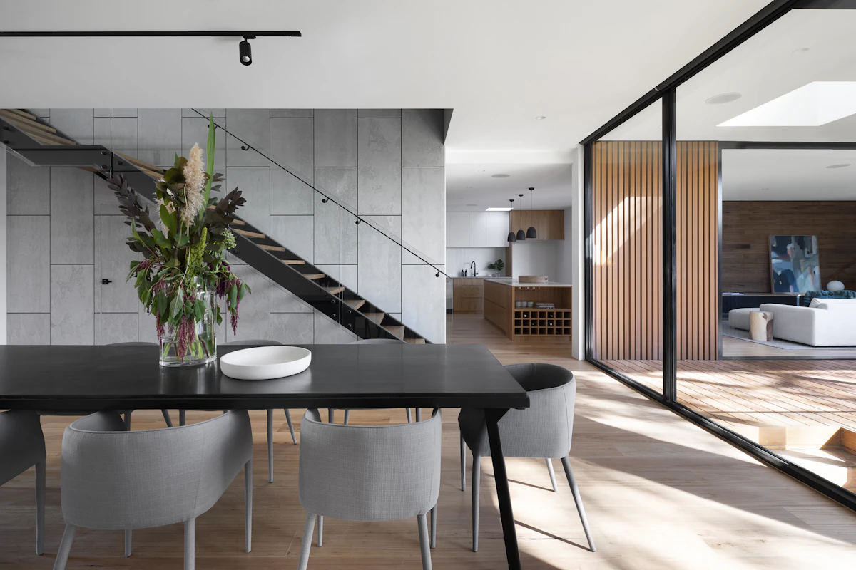 Kitchen with accessible worktops